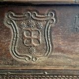 Wedding chest, coat of arms motifs, circa 1600