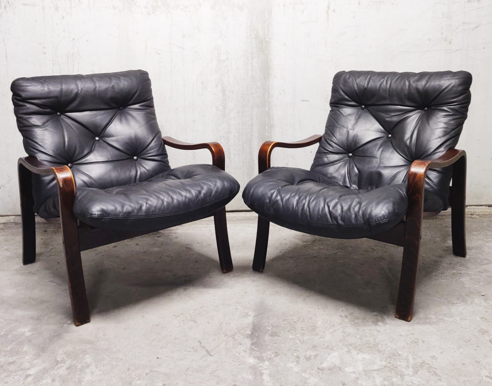 Pair of Scandinavian sun expo armchairs