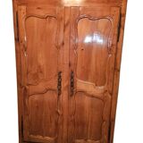 Small wardrobe with caramel patina