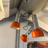 2 pendant lights