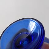 Blue shells Arcoroc France of the 70s French manufacture Height: 5 cm Diameter: 5.5 cm