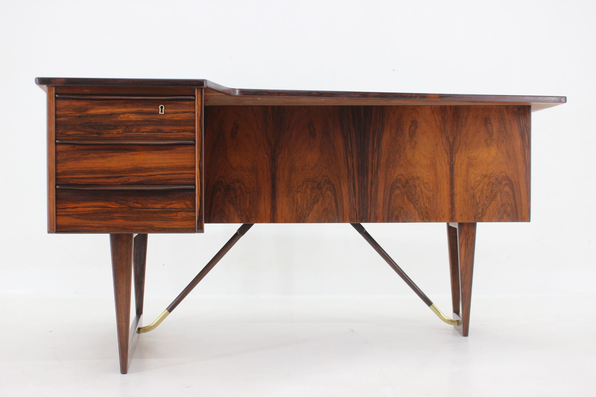 1960s Peter Løvig Nielsen 'Boomerang' Desk in Palisander Hedensted Møbelfabrik, Denmark