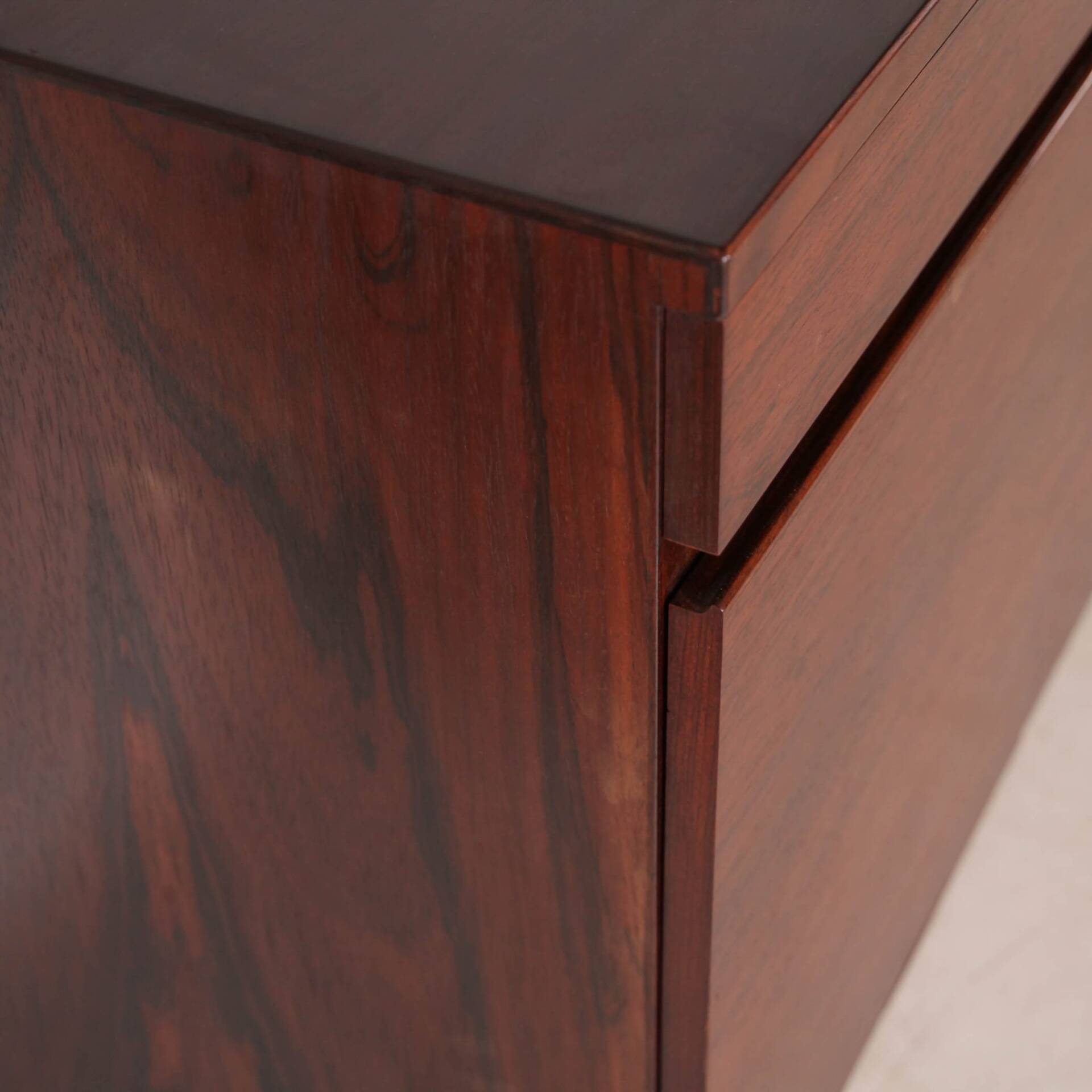 Enfilade in Rio rosewood