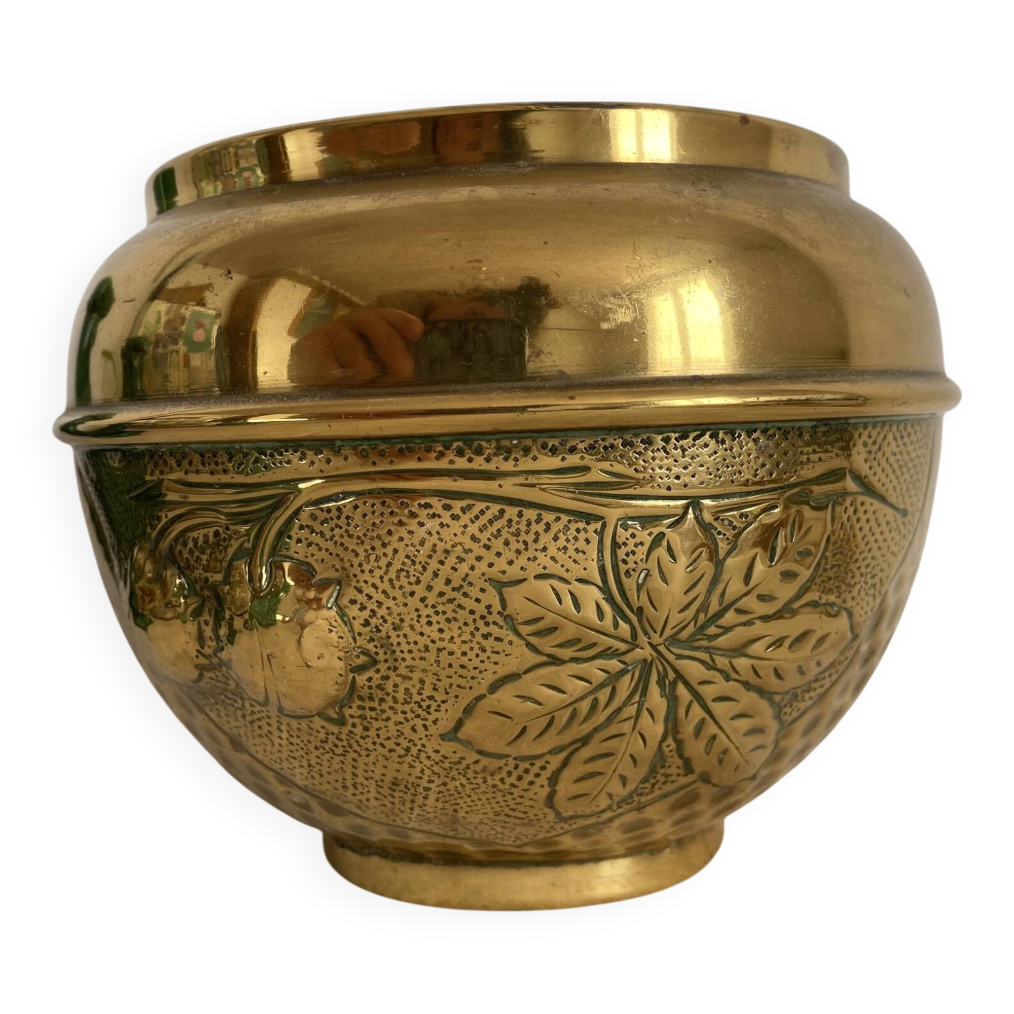 Brass cache pot Villedieu with chestnut decoration