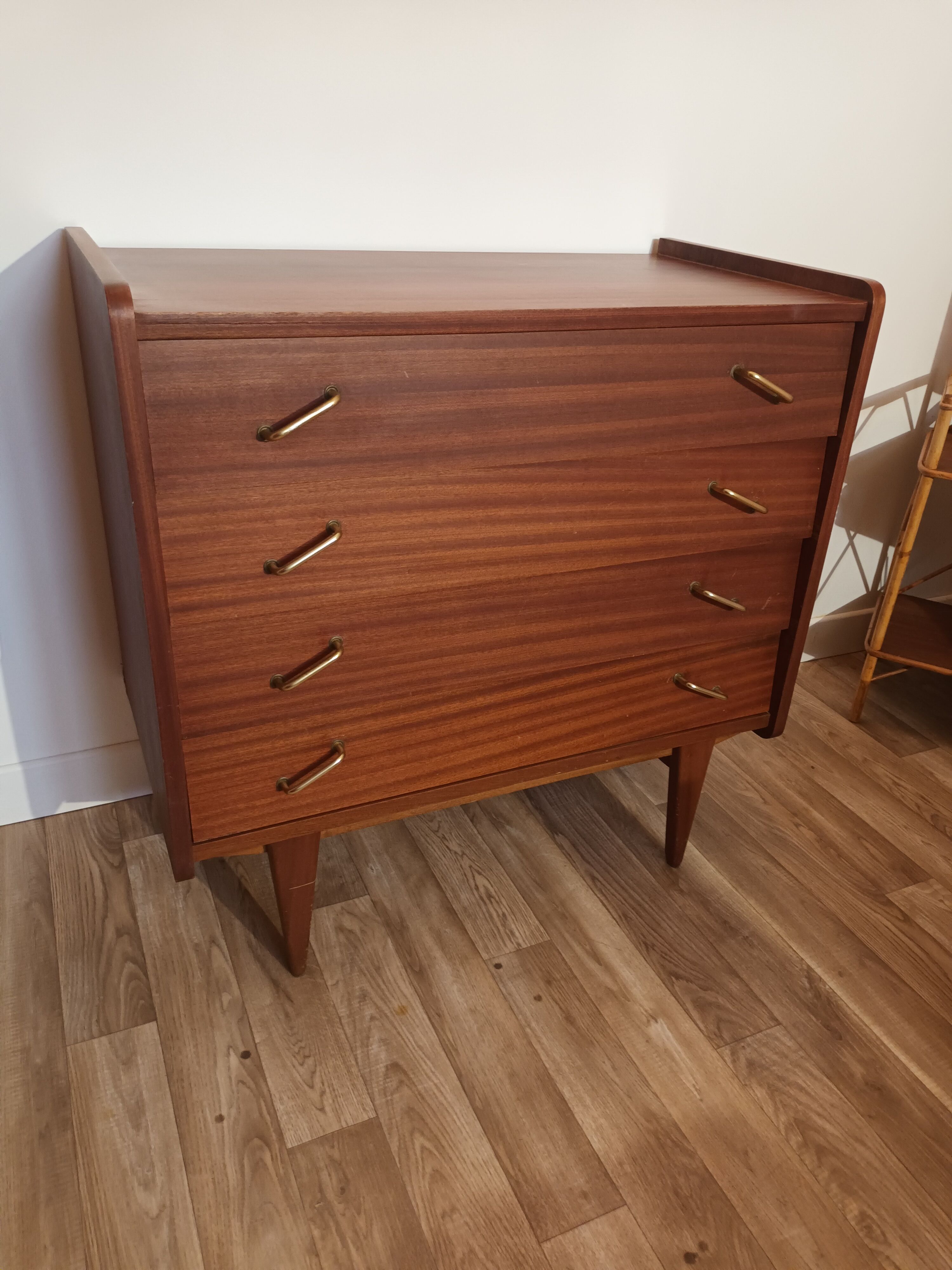 Vintage chest of drawers