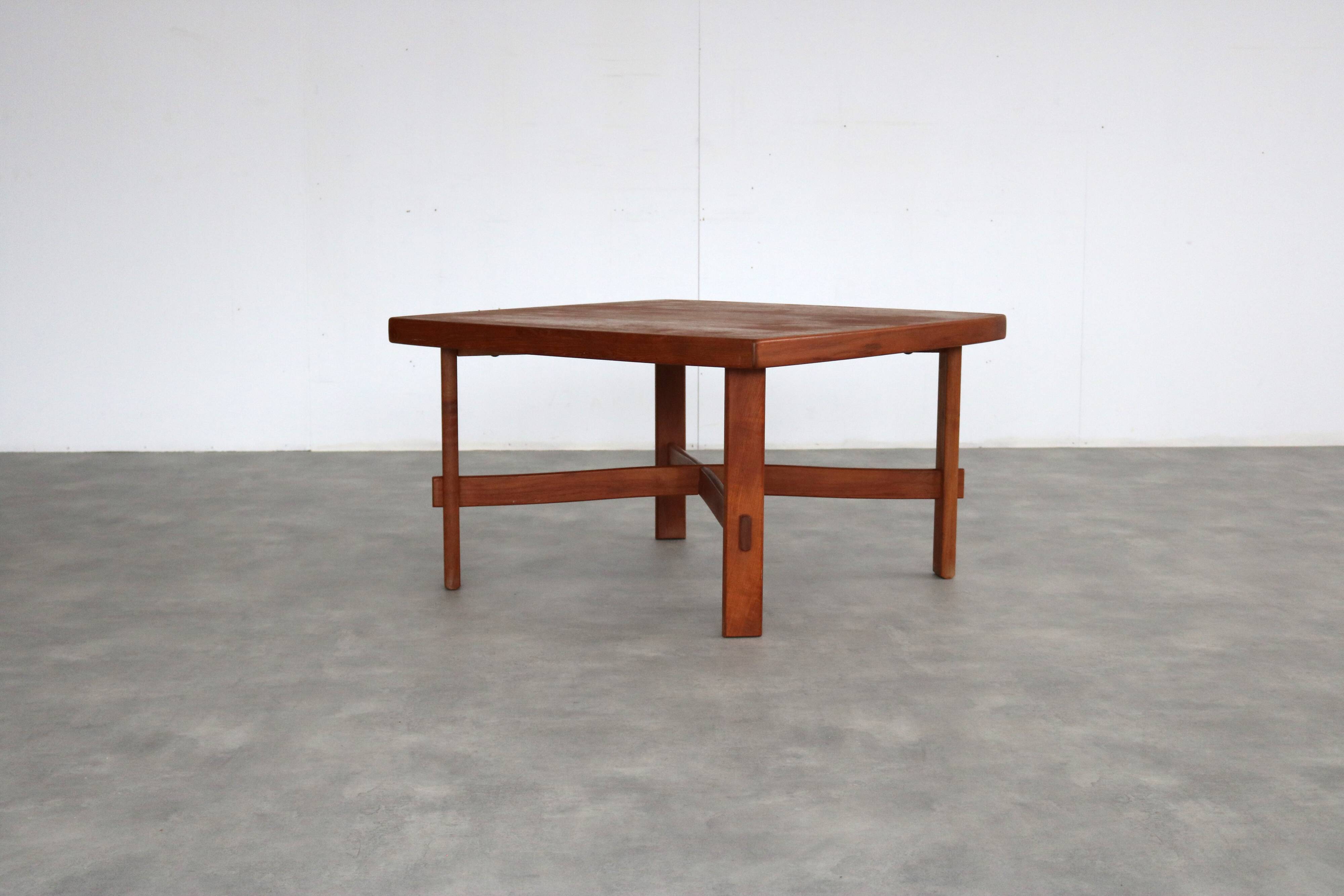 Vintage coffee table | table | teak | 60's