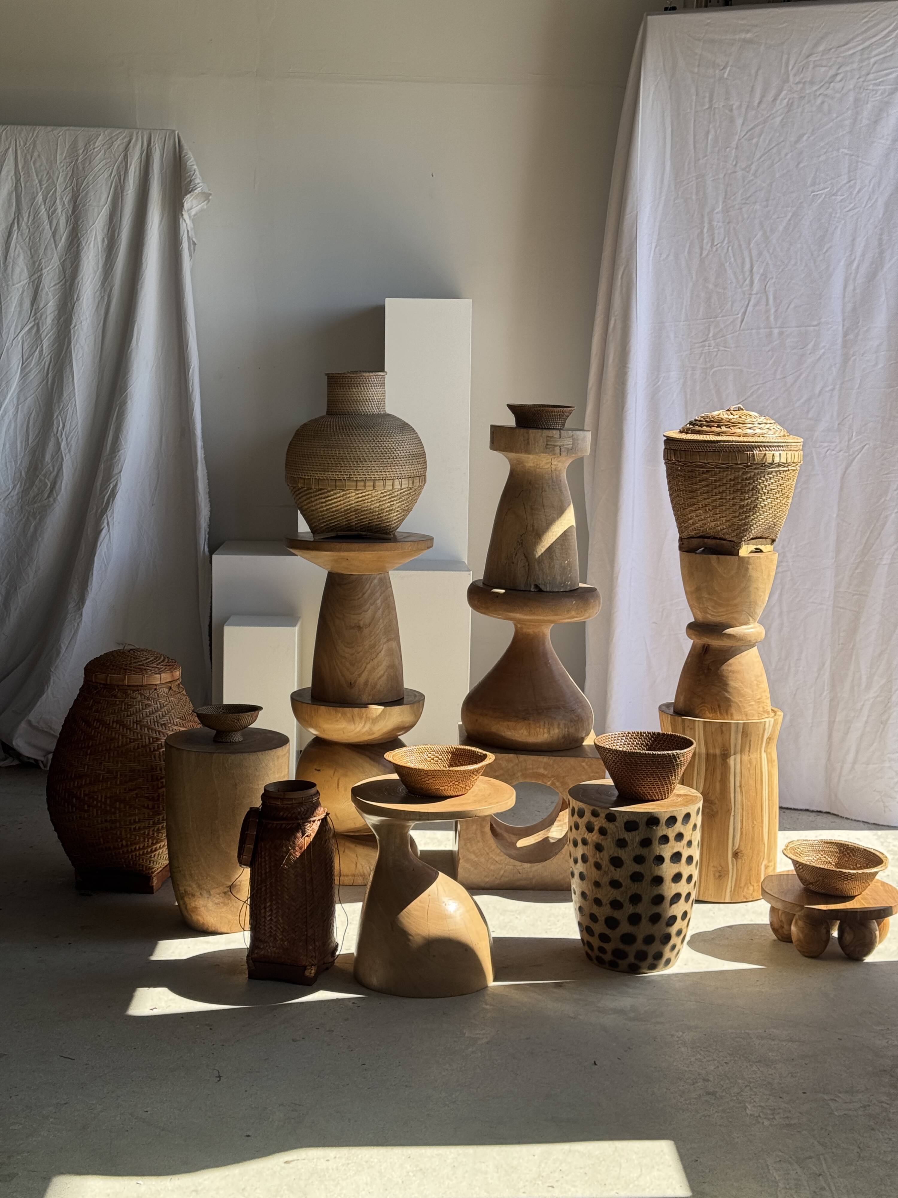 Pawn Natural - Stool, side table, end table in solid mango wood