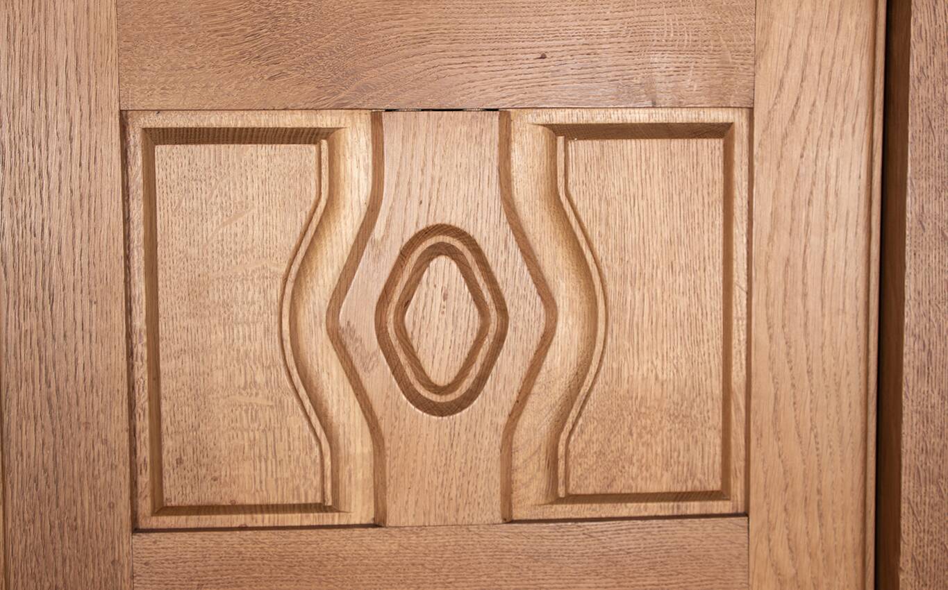 Solid oak buffet and faience, Guillerme and Chambron for your home,
