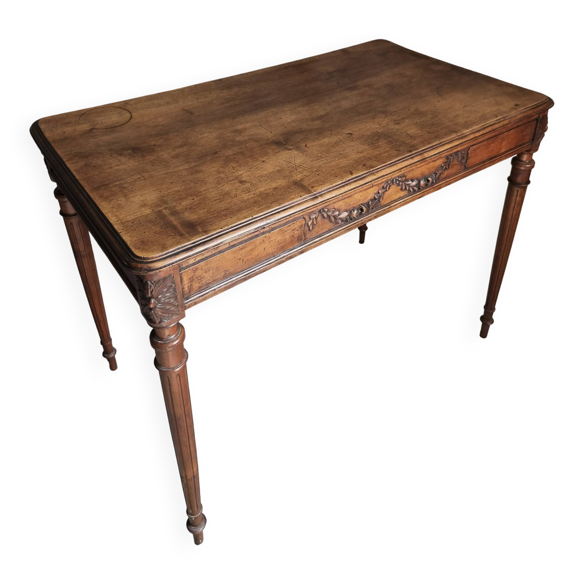 French antique writing desk in walnut, Louis XVI style, late 19th century, circa 1880–1900.