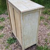 Former Parisian buffet