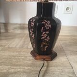 Asian style table lamp