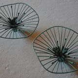Pair of metal flower to hang
