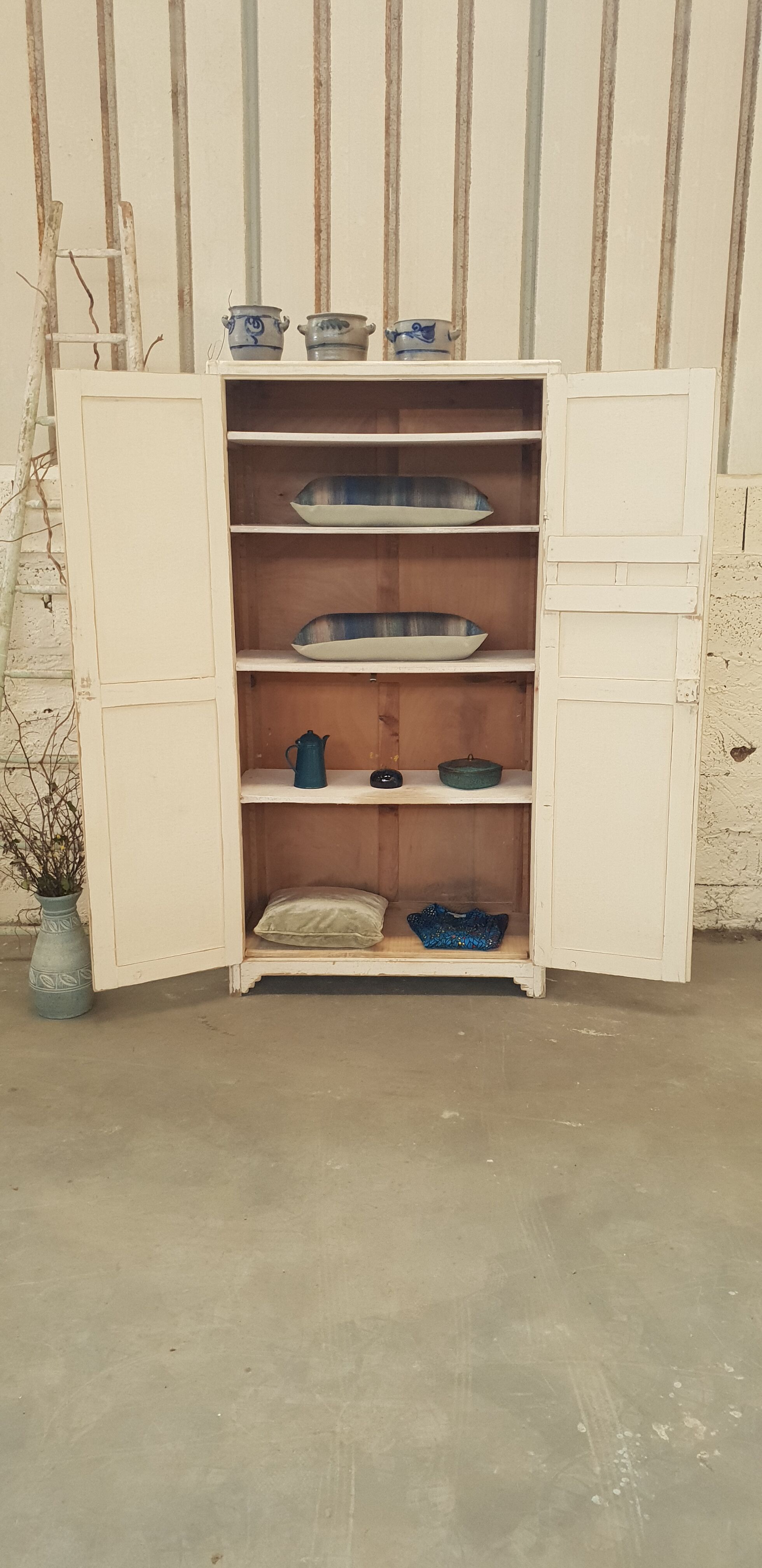 Vintage parisian cabinet