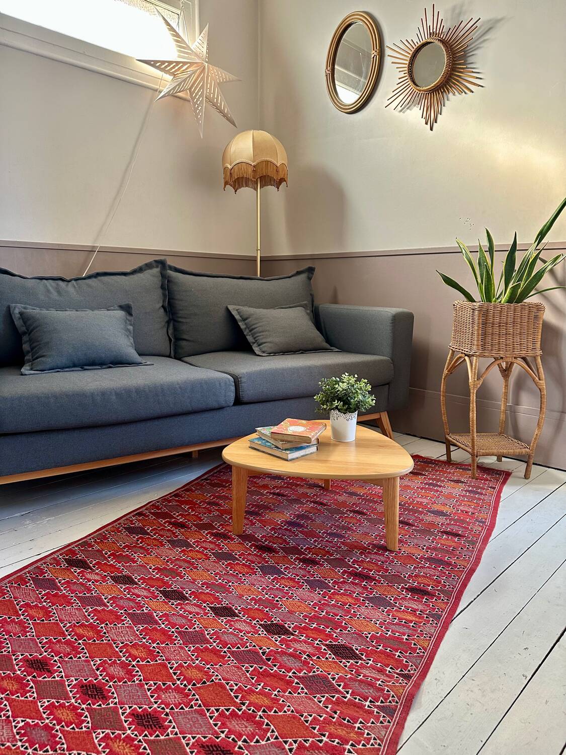 Vintage handmade kilim rug 113x200