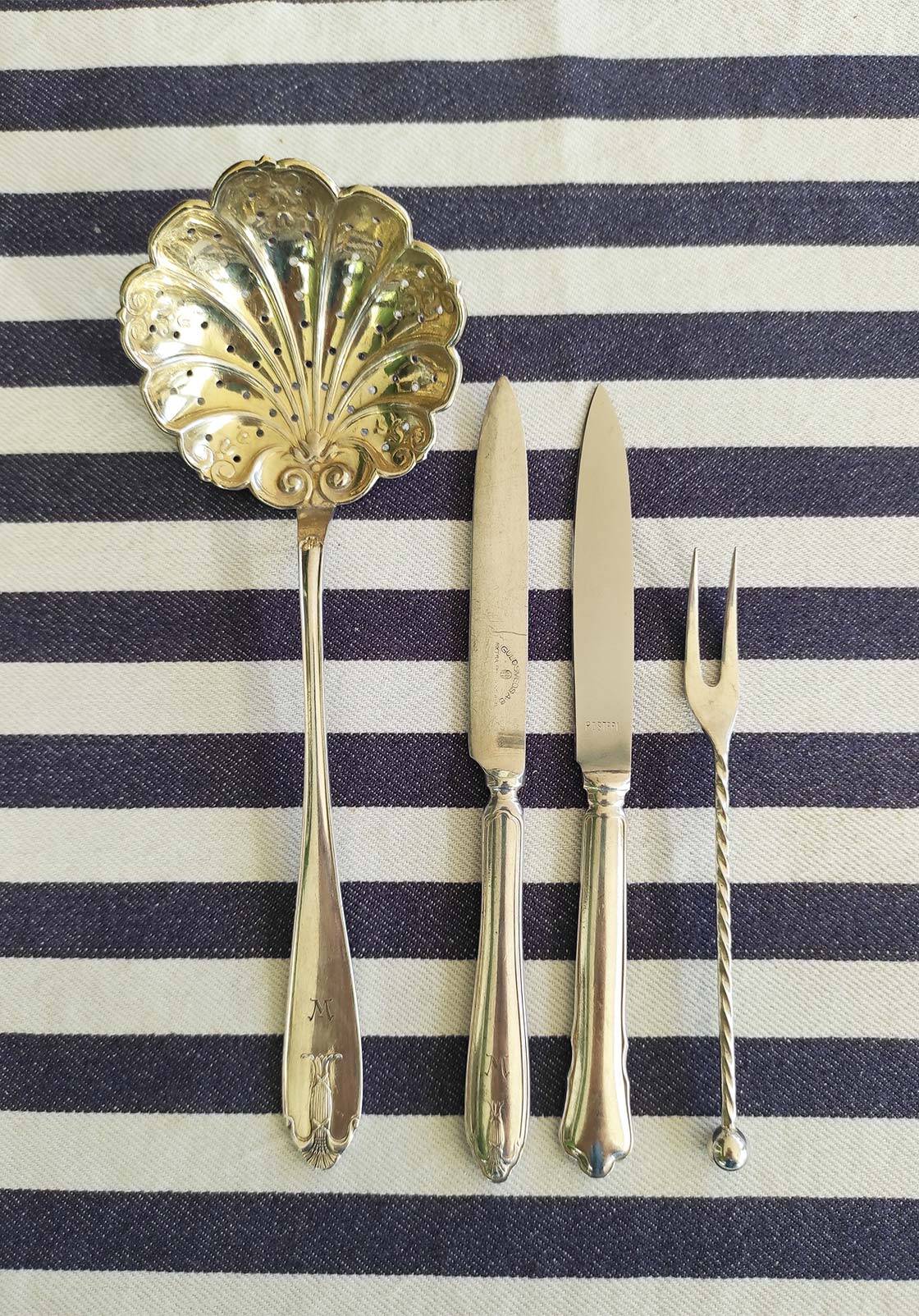 Swedish Fruit Cutlery Set with Sprinkling Spoon (21 Pieces)