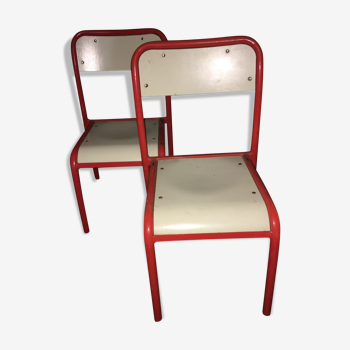 2 school chairs children 1980