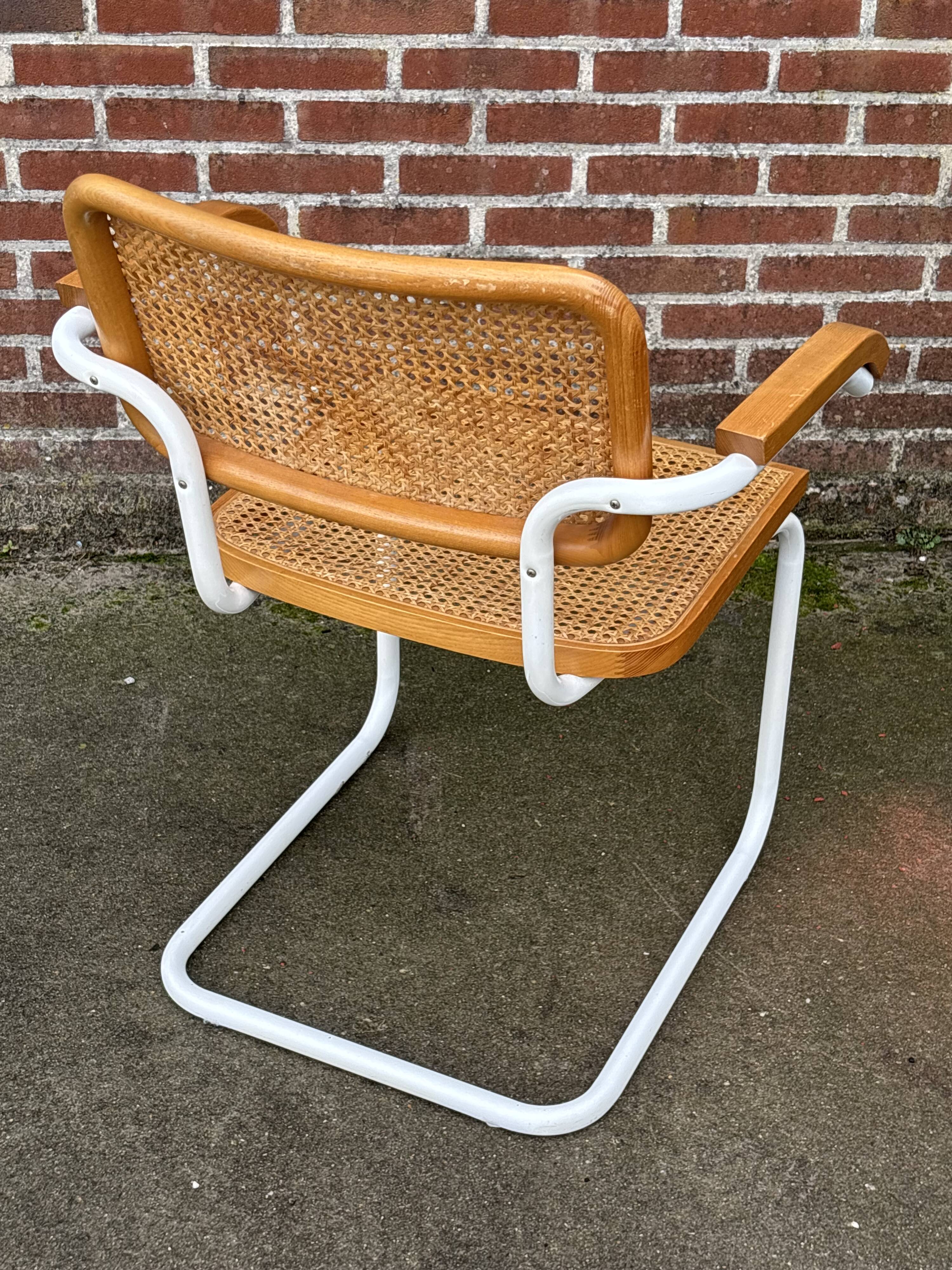 Chair Cesca model with armrests B64 in white metal and wood