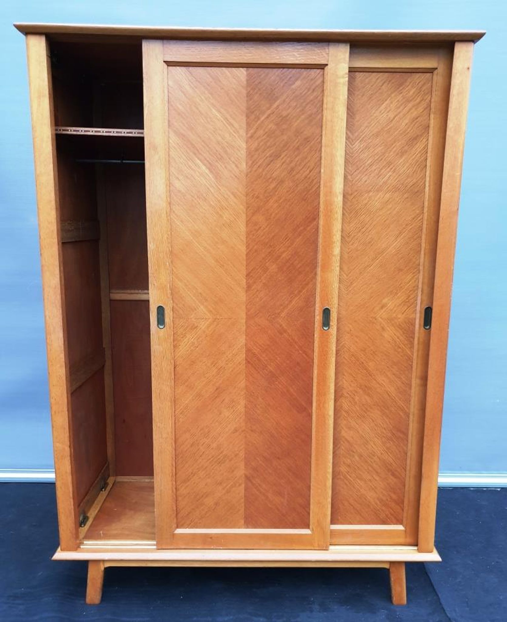 Wardrobe french company of Gabon Port-Gentil 1950