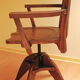 Fauteuil pivotant  réglable de type américain