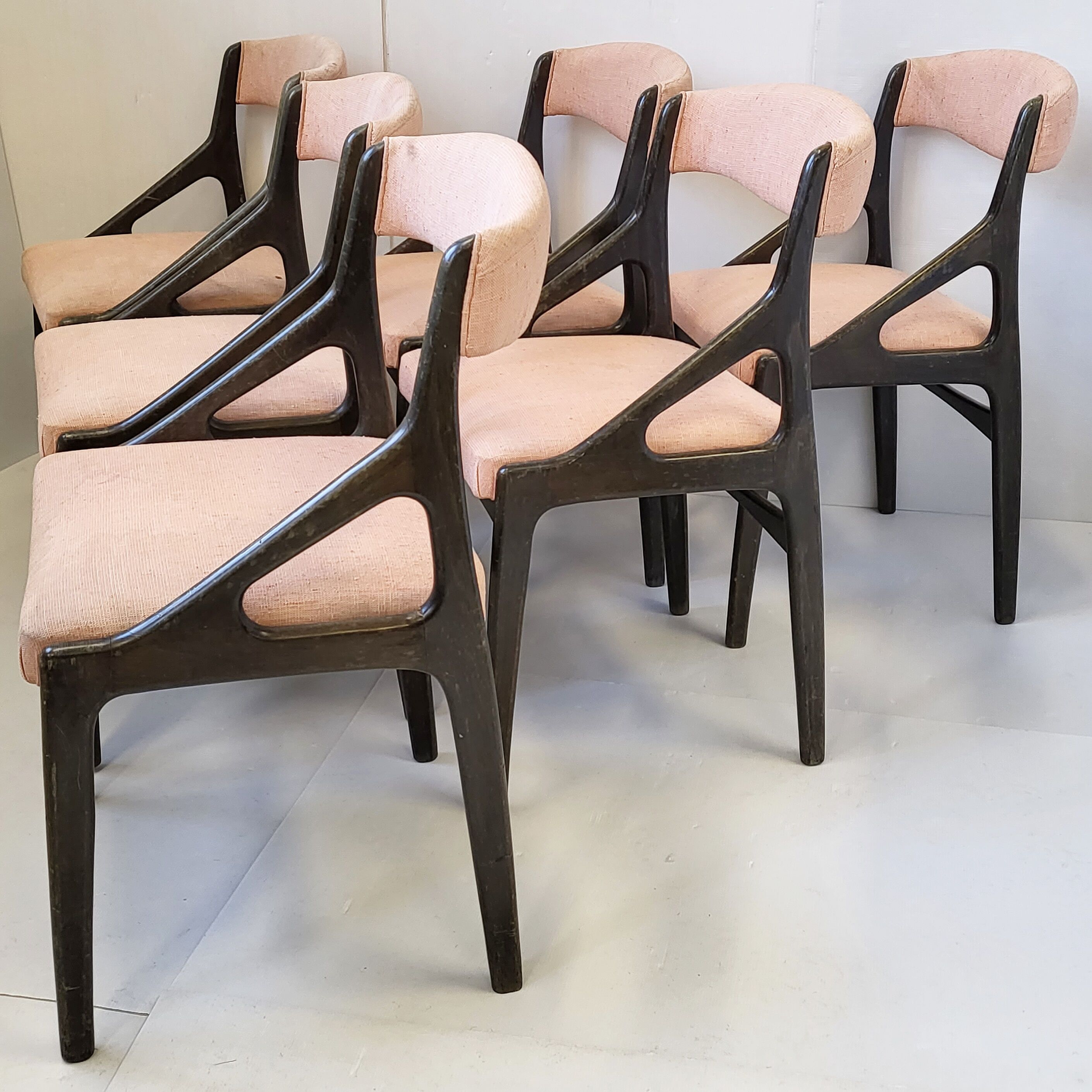 Suite de 6 chaises scandinaves 1960