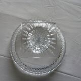 Coupe sur pied en cristal taillé