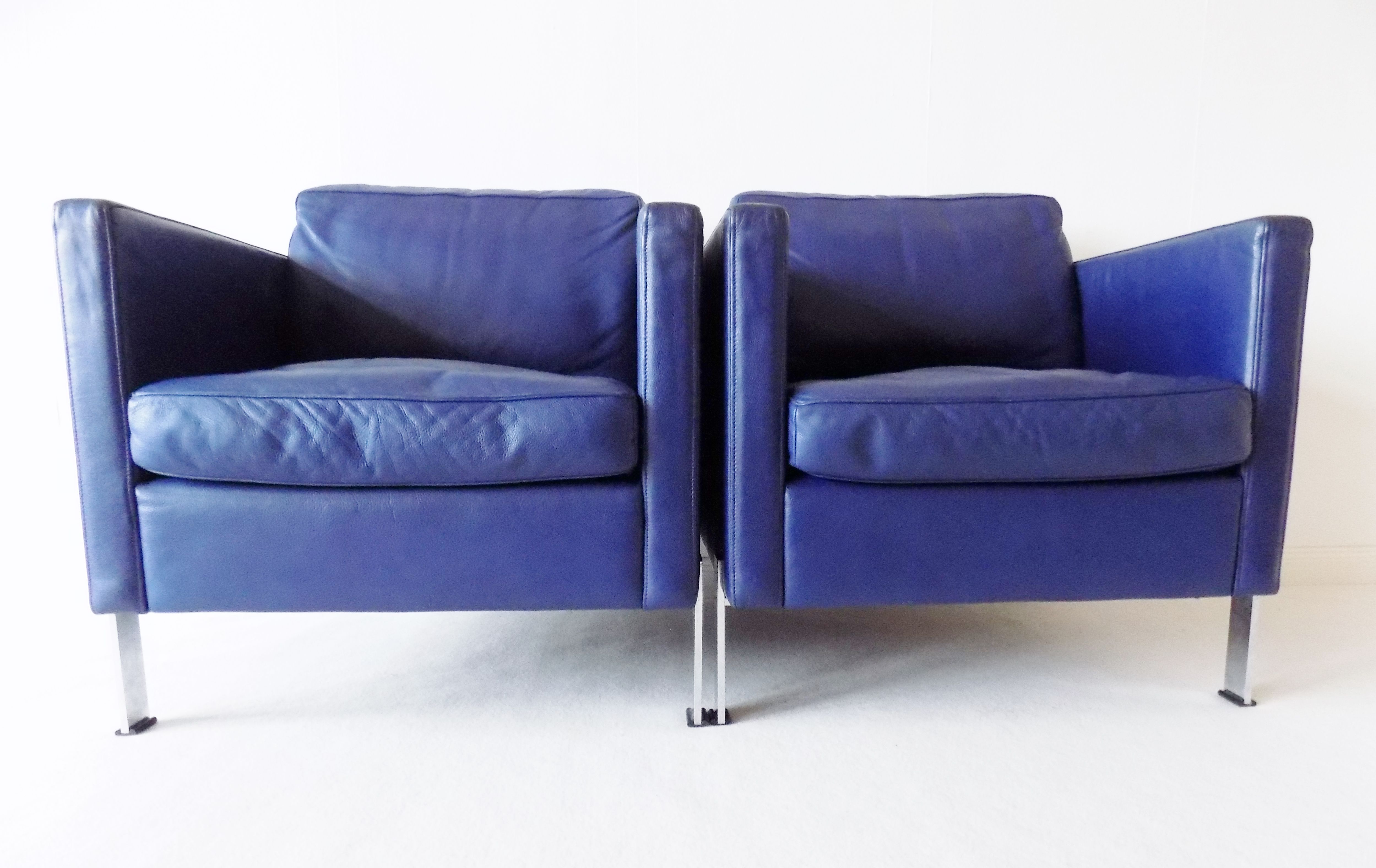 De Sede DS118 pair of blue leather club chairs