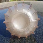 Vase Lalique modèle dentelé