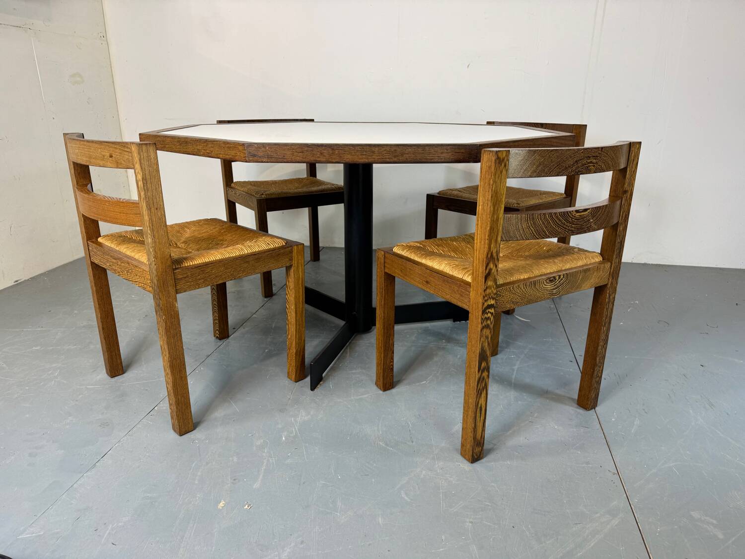 Table et chaises de salle à manger brutalistes de style Mid-Century Modern, en bois de wengé et acier, de Martin Visser.