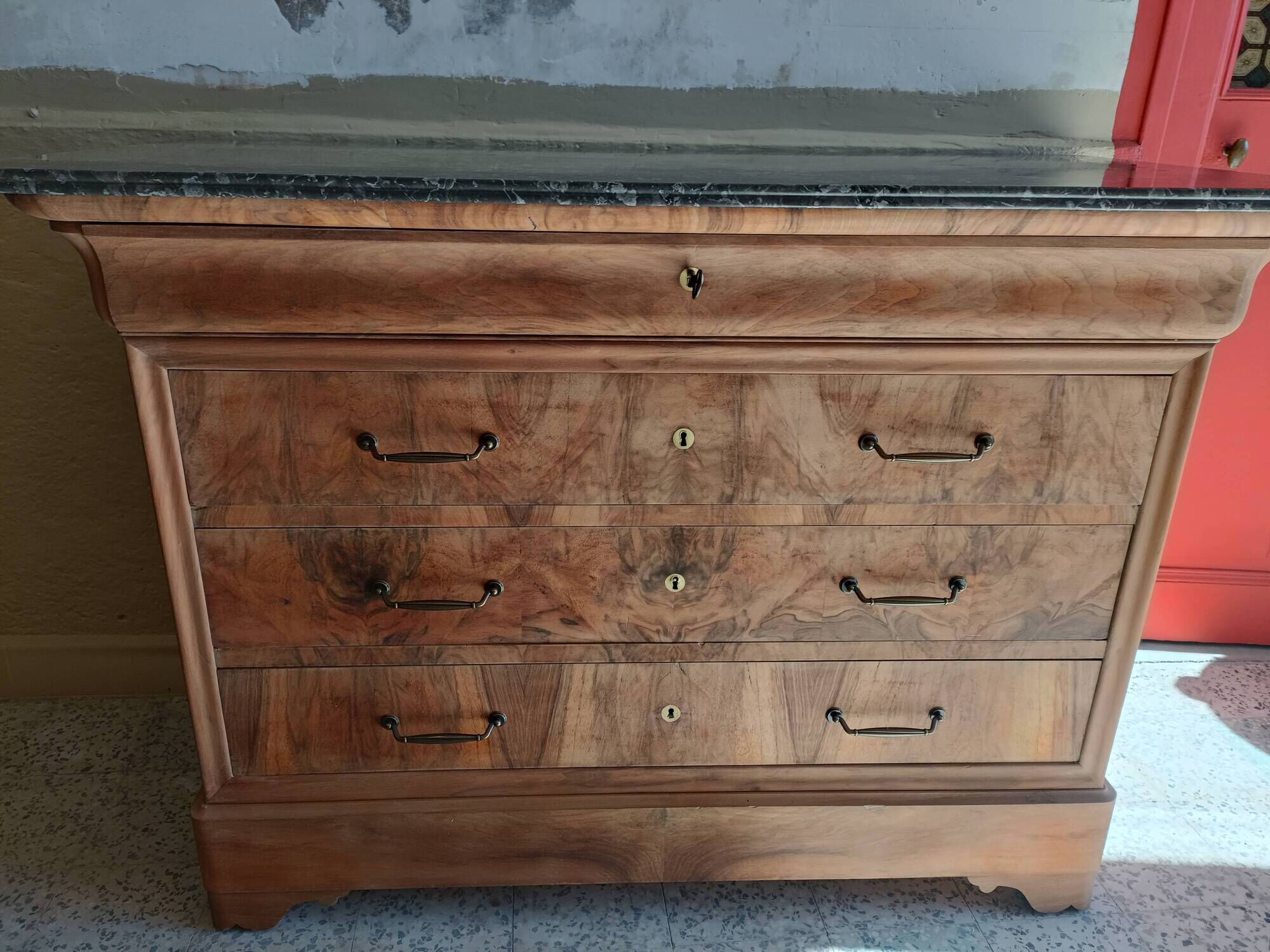 Commode Louis Philippe rénovée