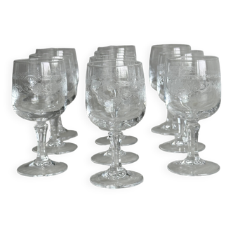 10 crystal liqueur glasses with floral motifs, Matignon model