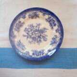 Assorted 18 old blue plates