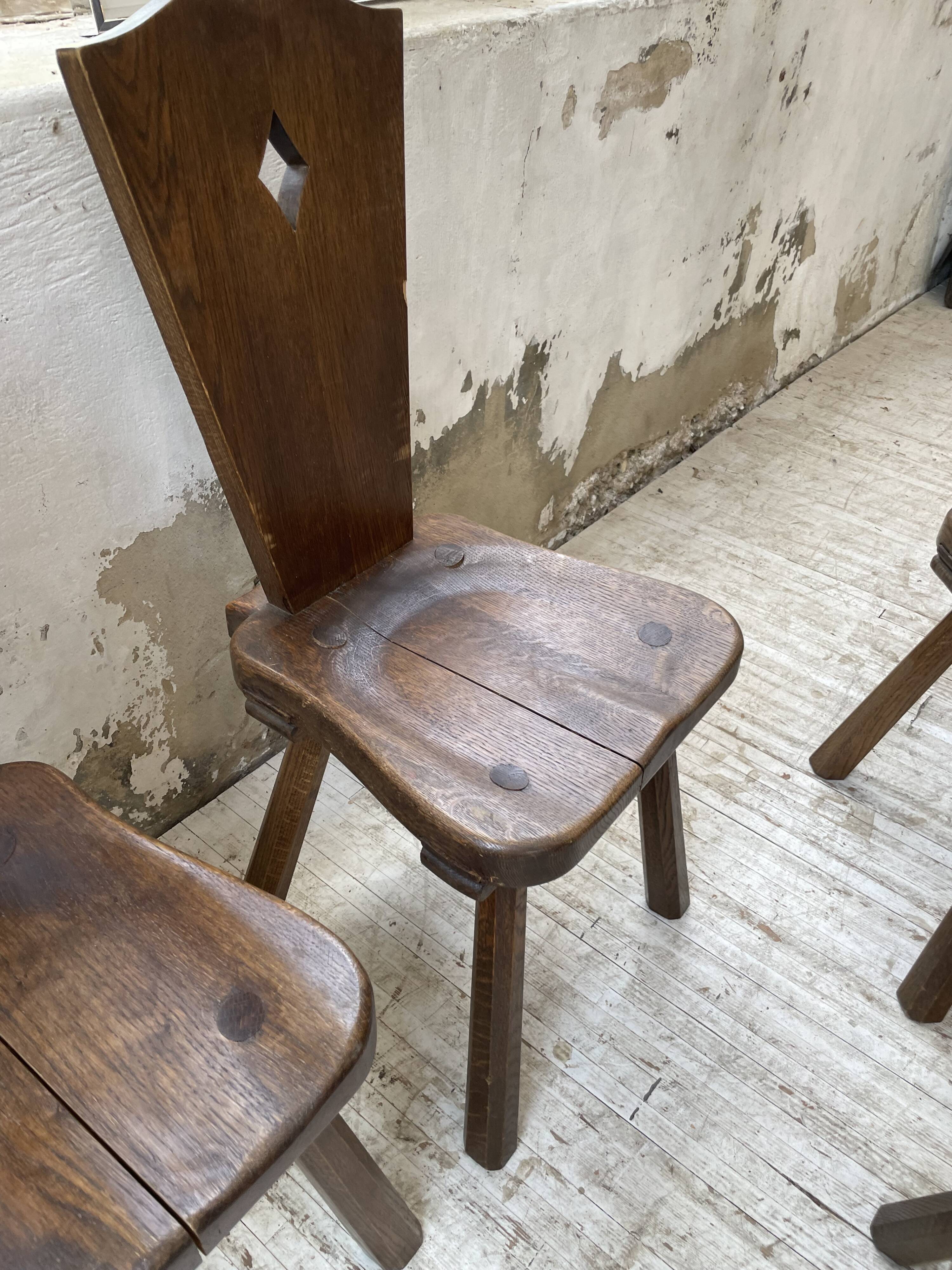Chaises chêne massif chapo savoyarde art populaire