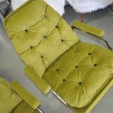 1960s sofa set with 2 seats and 2 armchairs in chartreuse fabric, original metal legs.