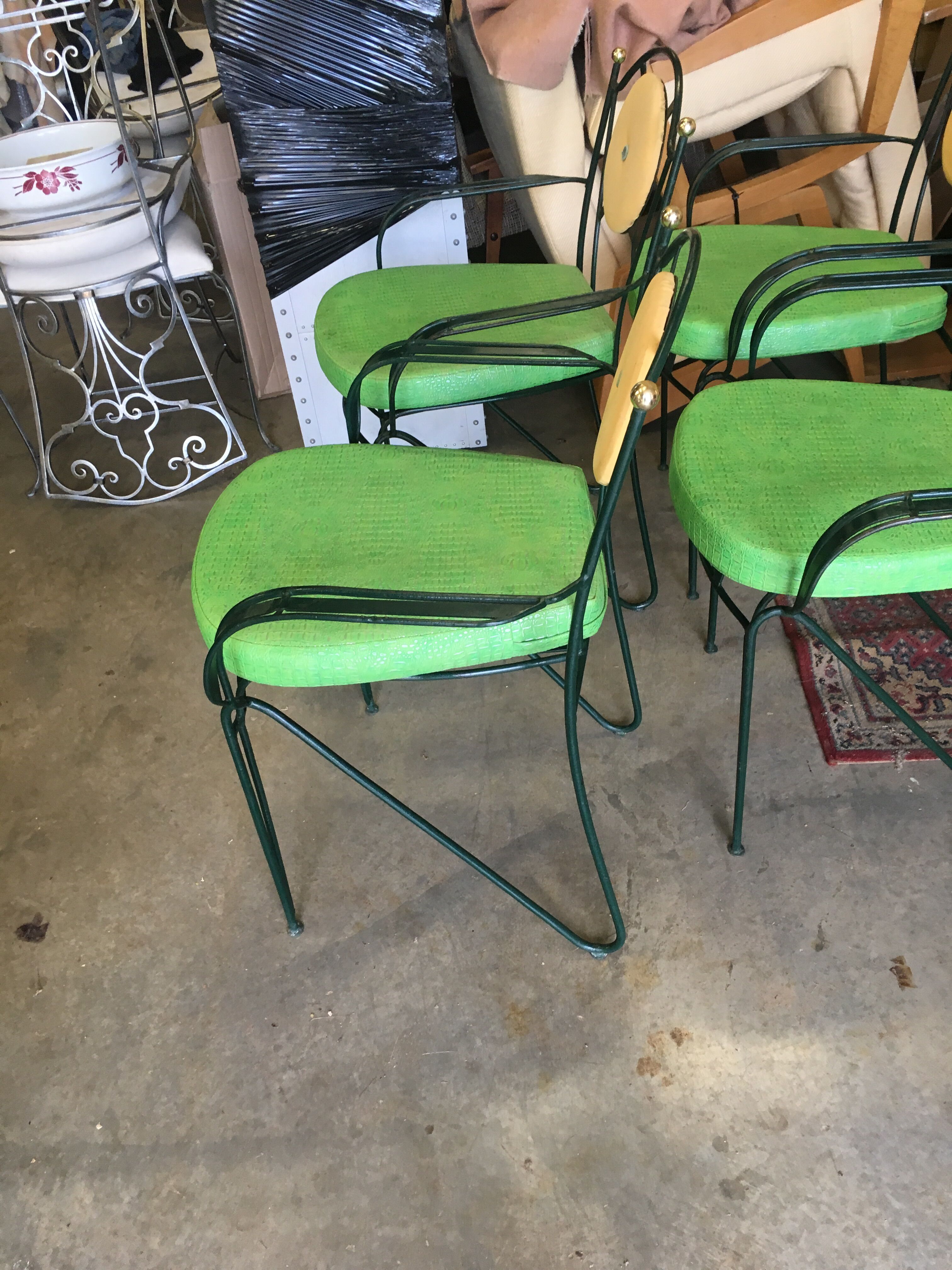 Suite of 4 bar chairs from the 50s/60s