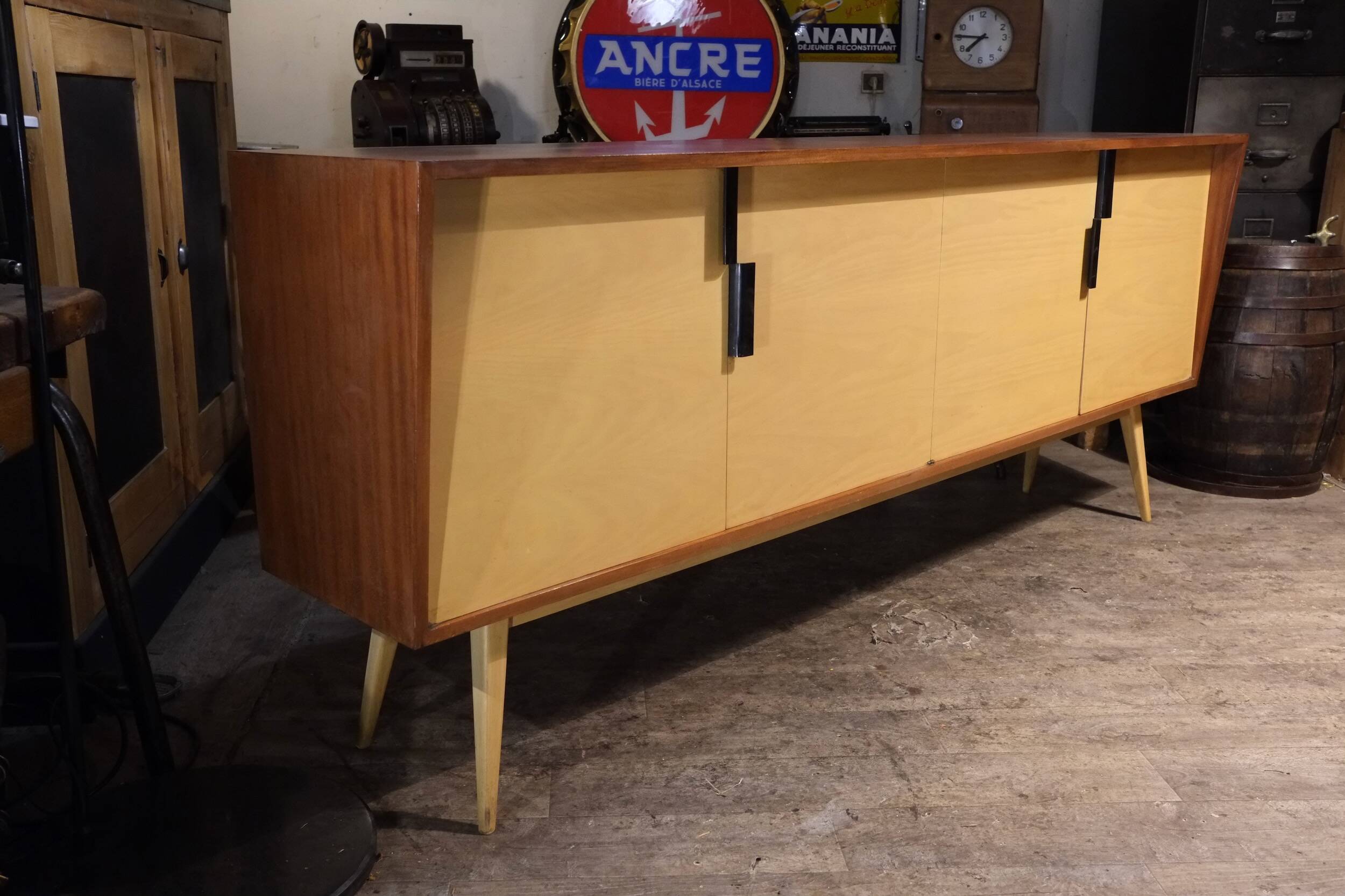 enfilade design vintage style Alain Richard or Pierre Gariche