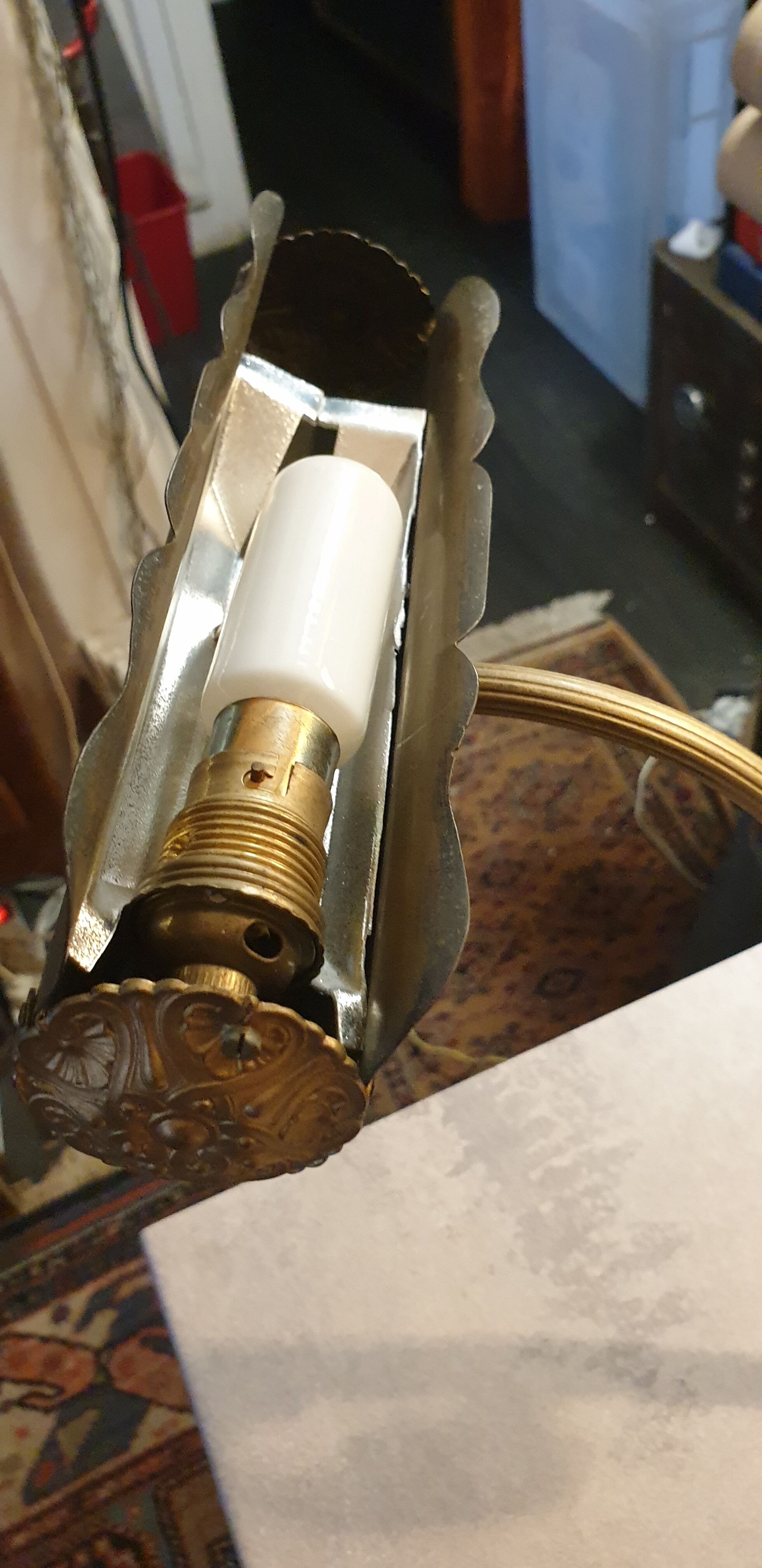 Notary lamp