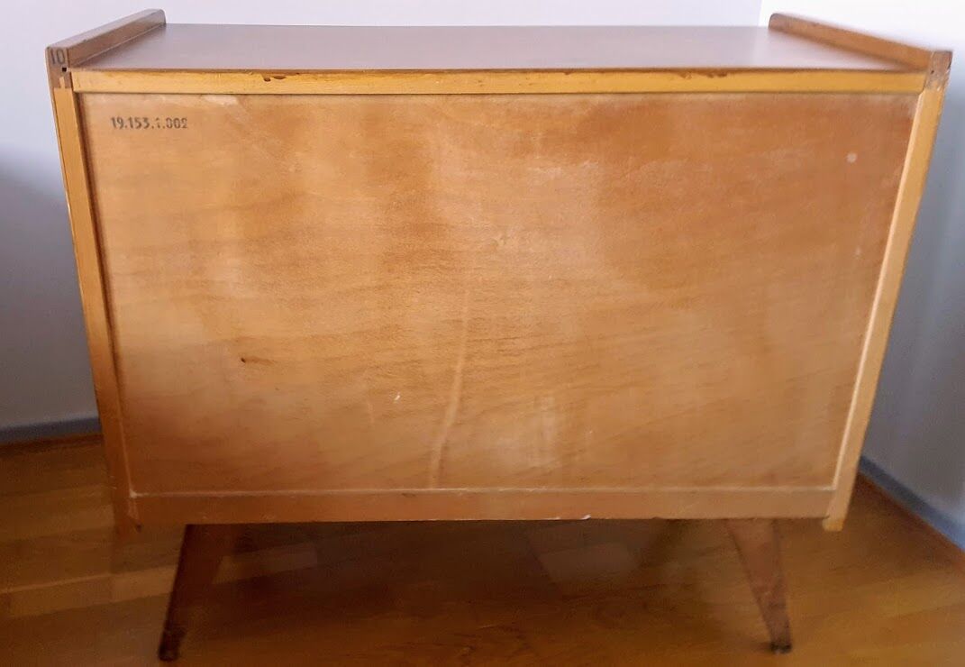 Commode rotin vintage