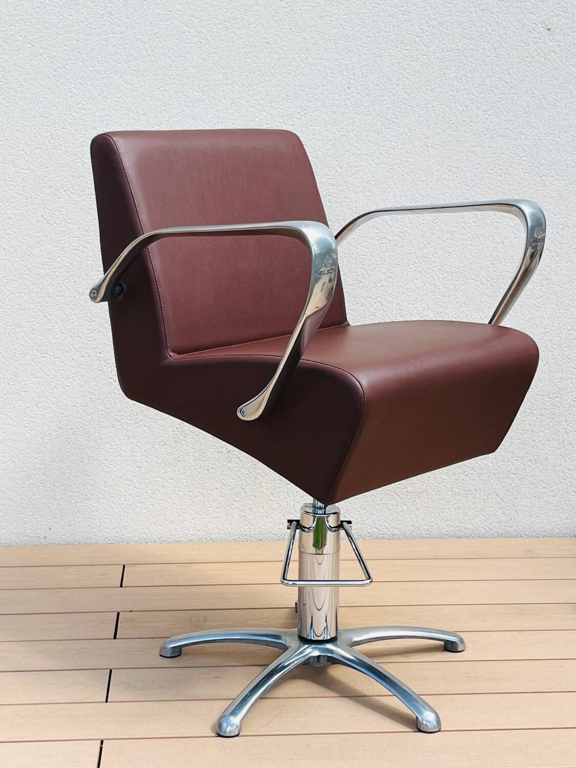 Barber & hairdresser chair