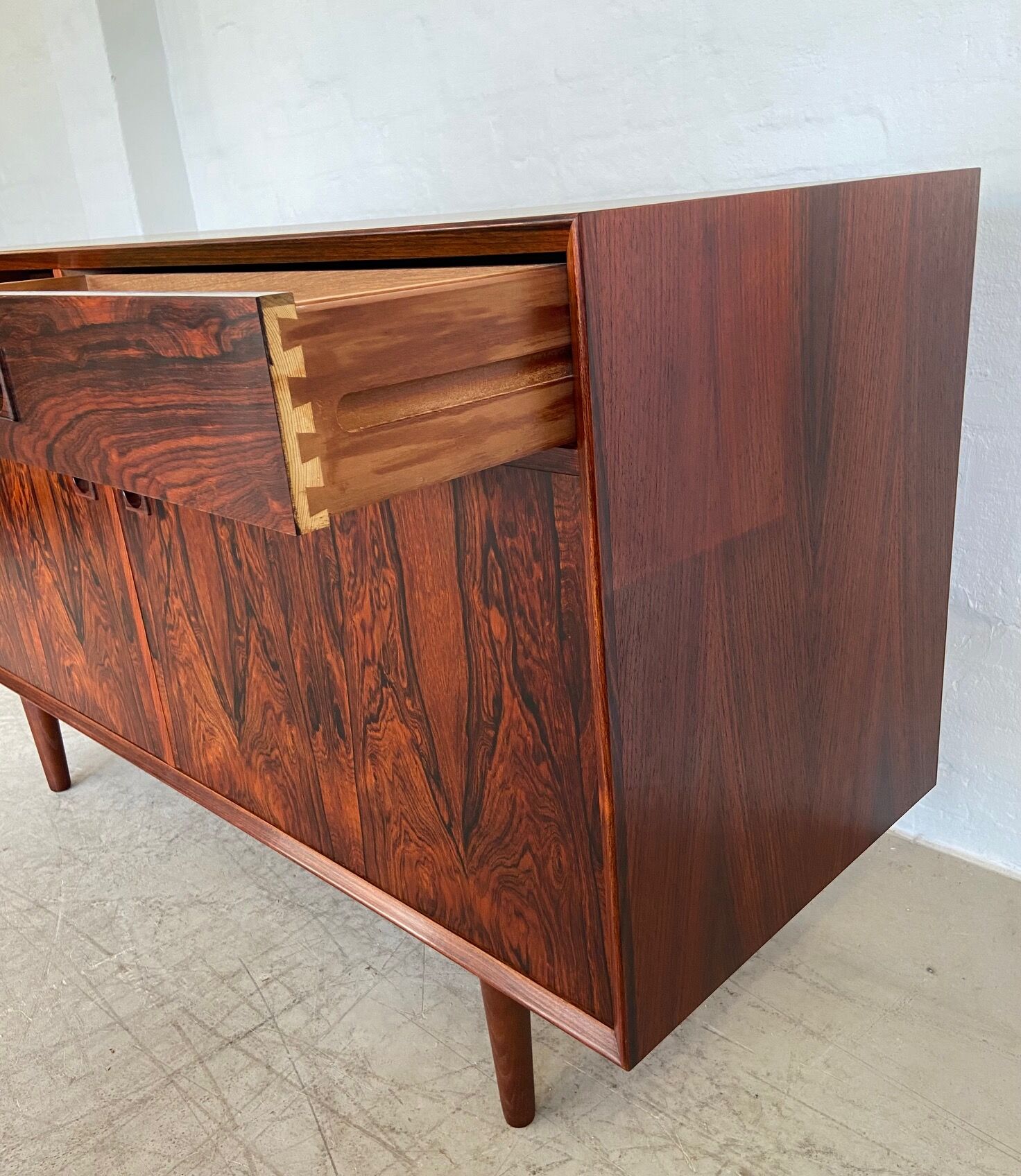 Buffet en palissandre danois vintage rétro des années 1960 par Brouers.