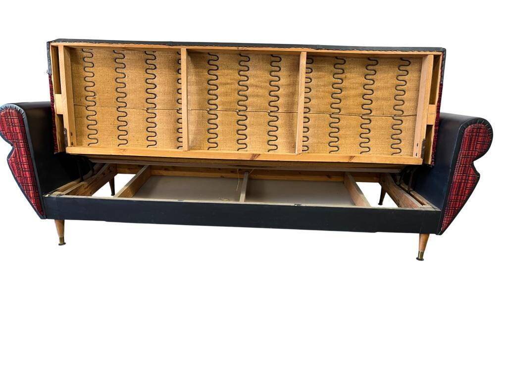 Vintage black and red sofa / three-seater / sofa bed