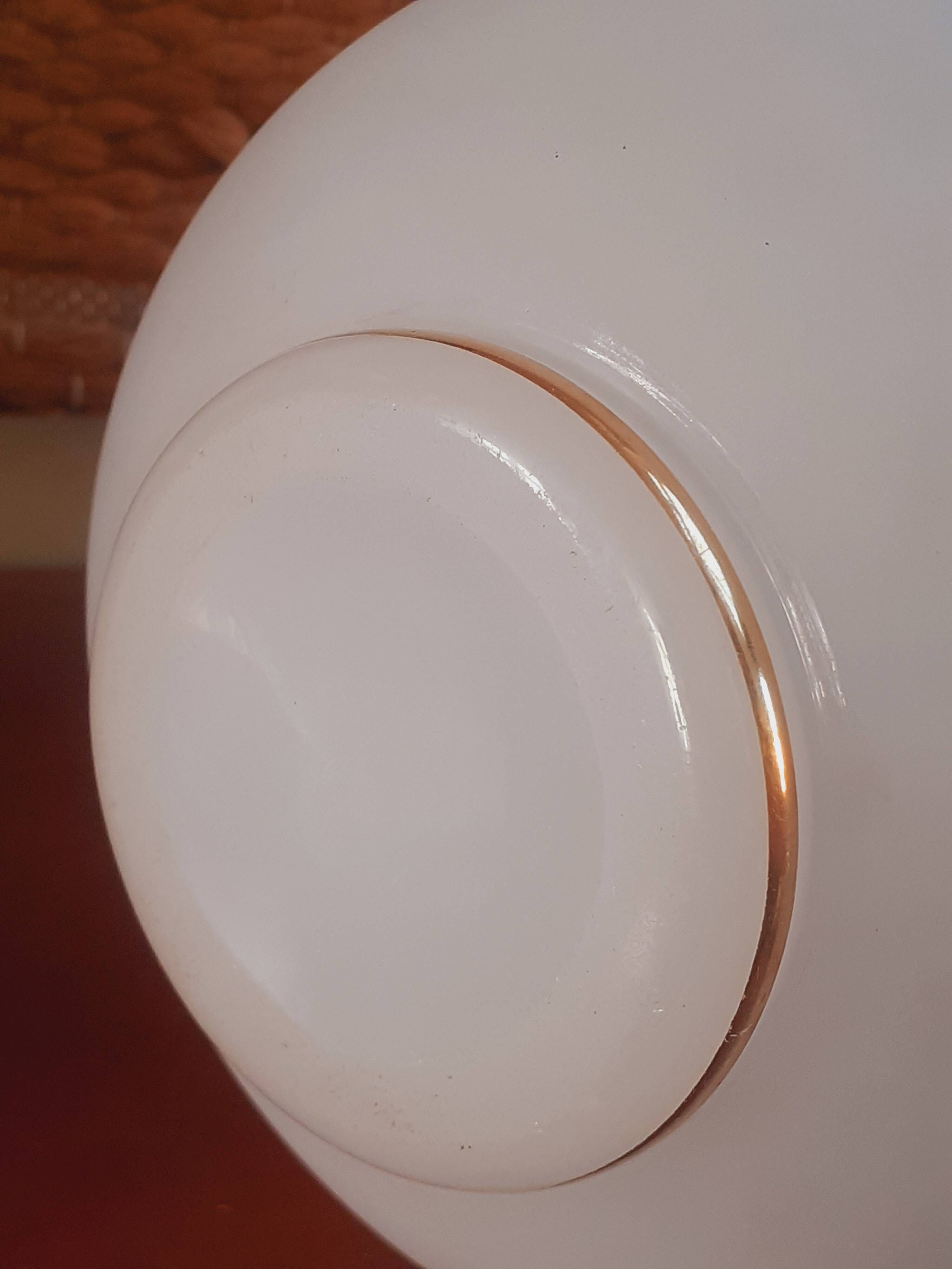 Vase en opaline et dorure début XIX ème