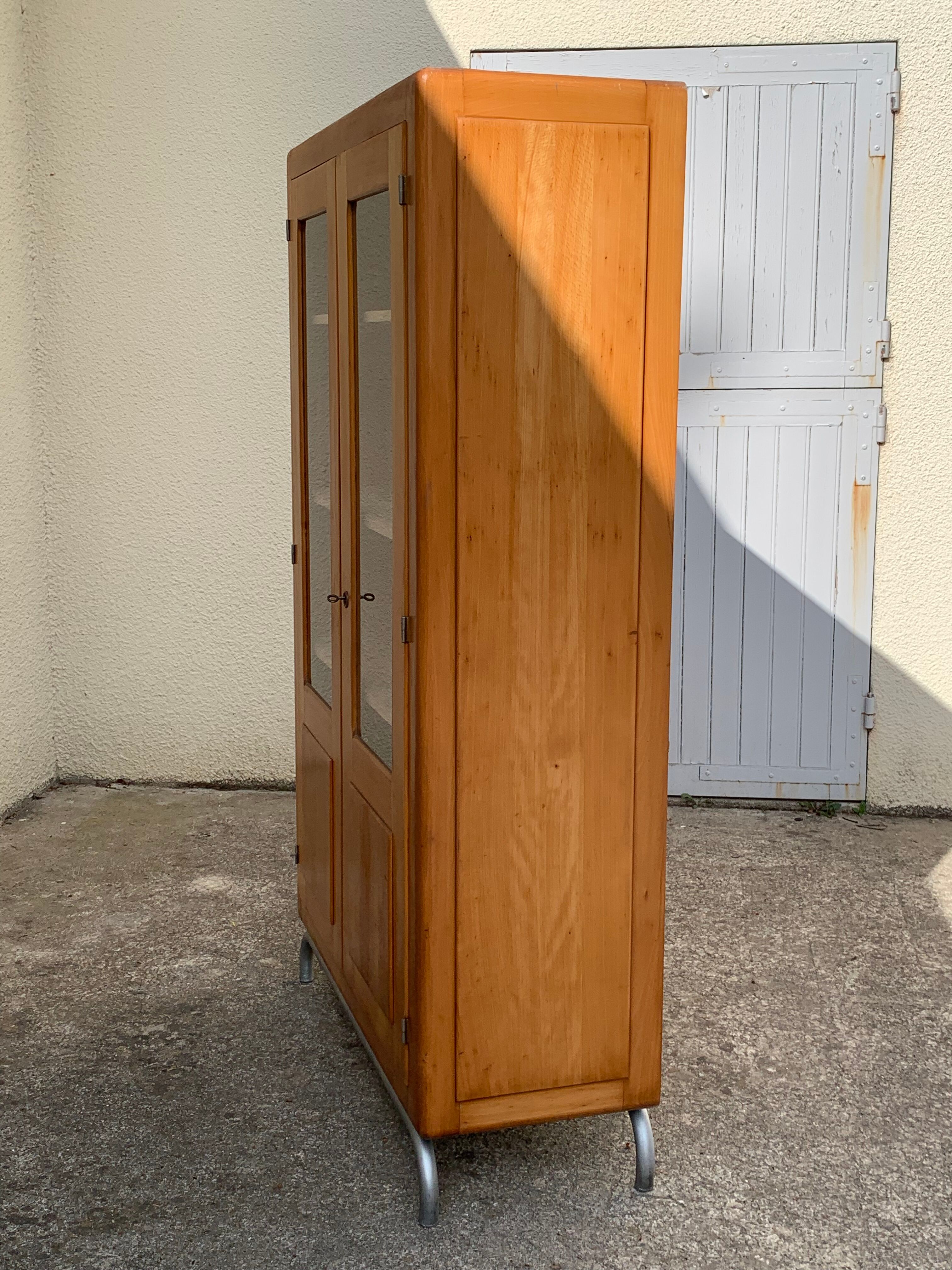 Primary school glass cabinet 1950