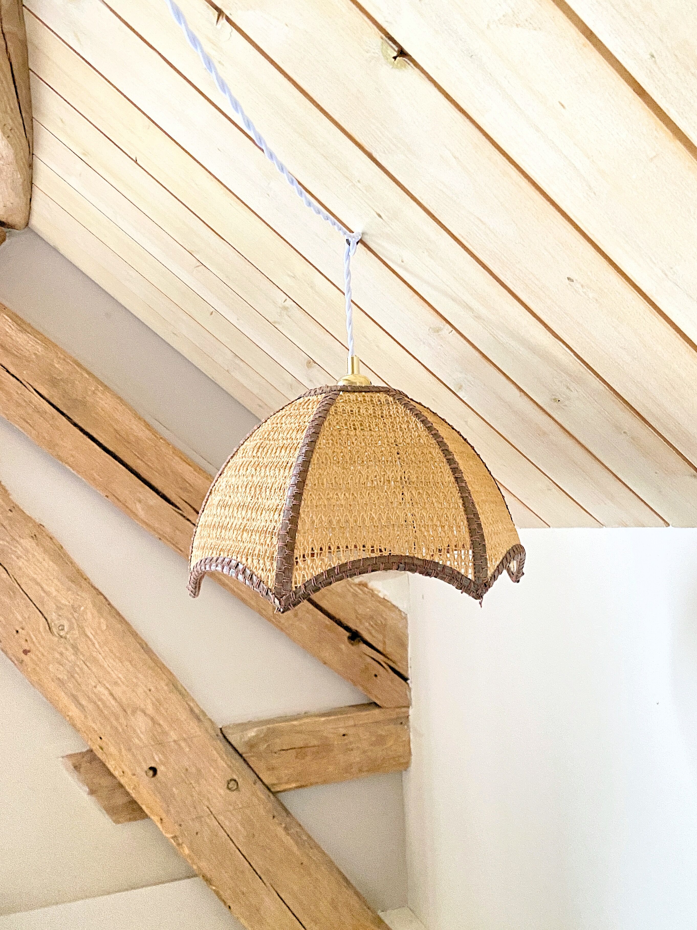 Suspension "umbrella" in rabane