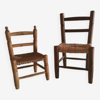 Set of 2 children's wooden chairs
