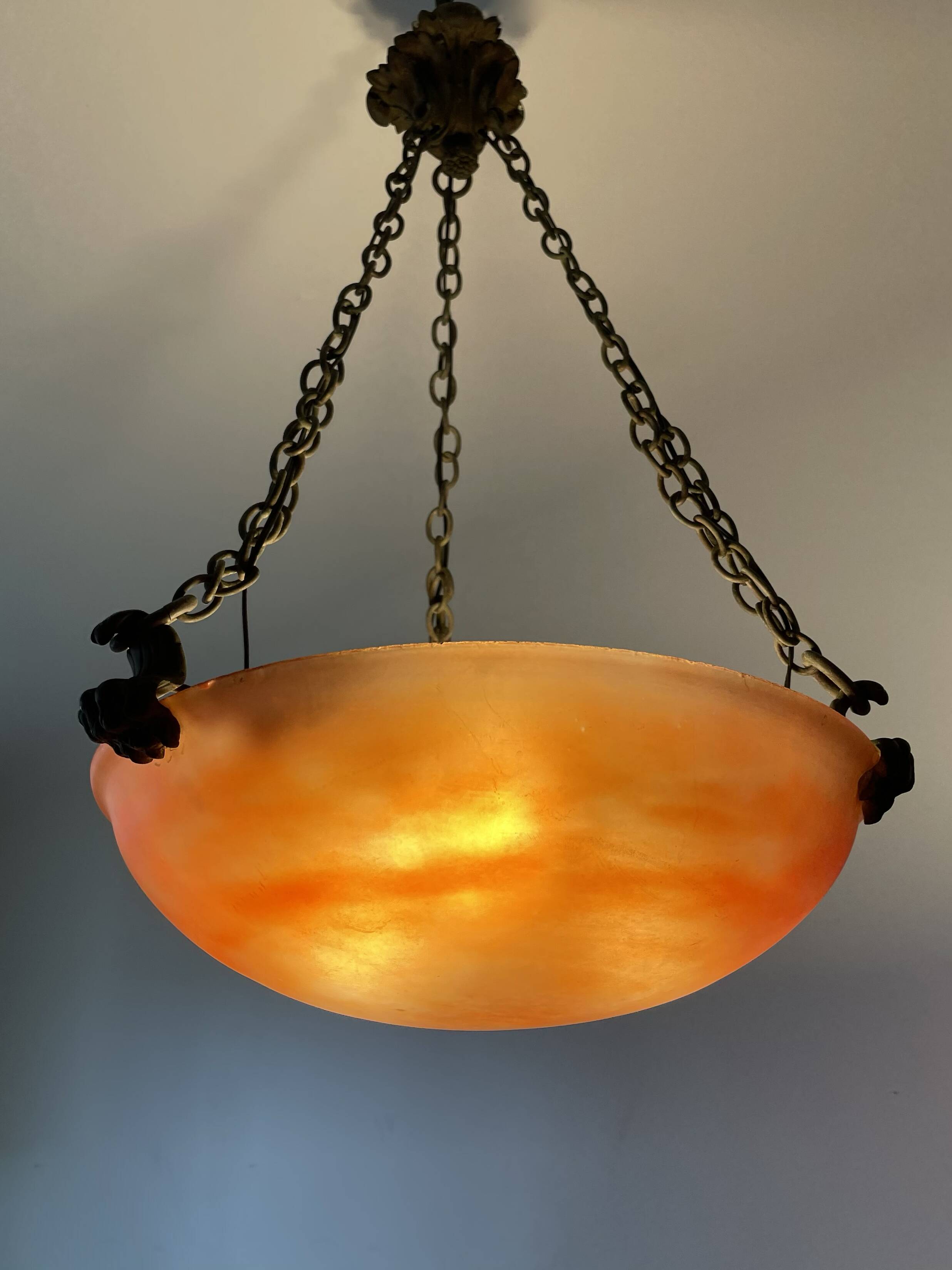 Art Deco pendant light in marbled glass