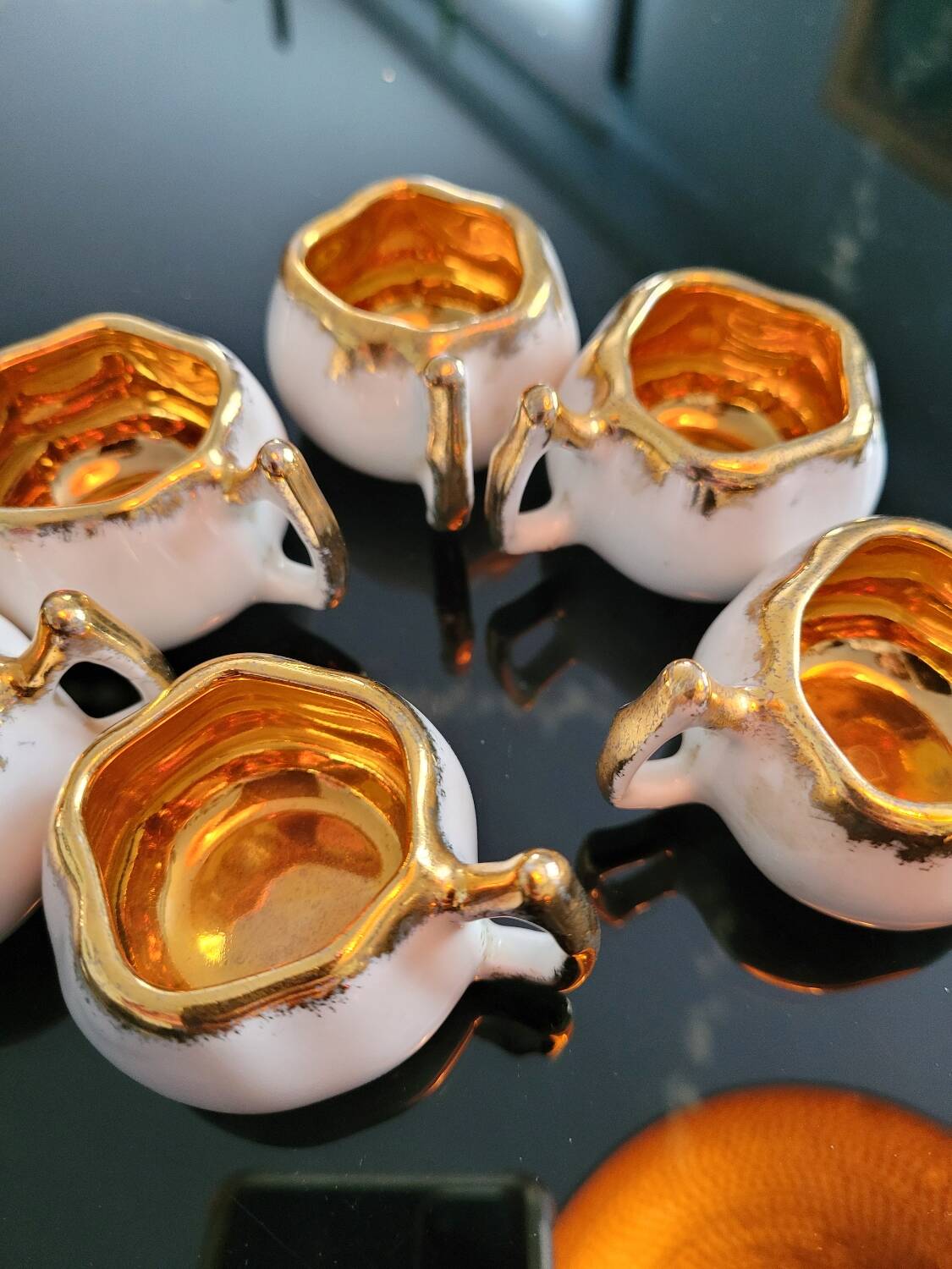 6 old porcelain coffee cups