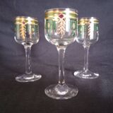 Carafe and 3 liquor glasses with Jugendstijl motifs, year 1920