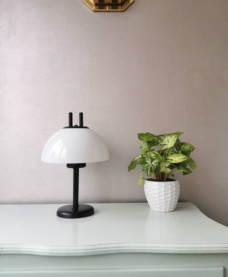 Vintage design table lamp Steinhauer, 80s