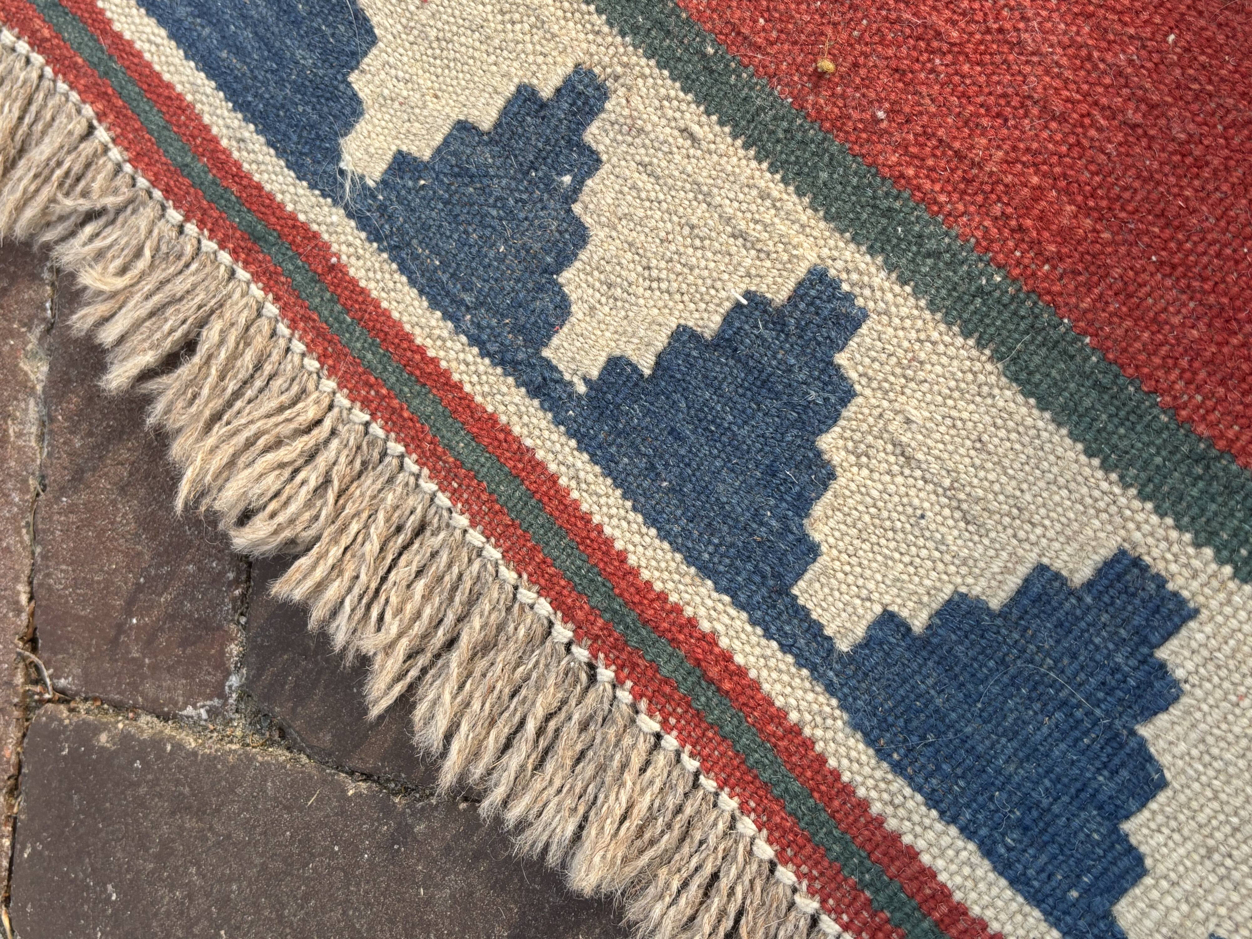 Tapis Kilim vintage