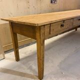 Farmhouse table